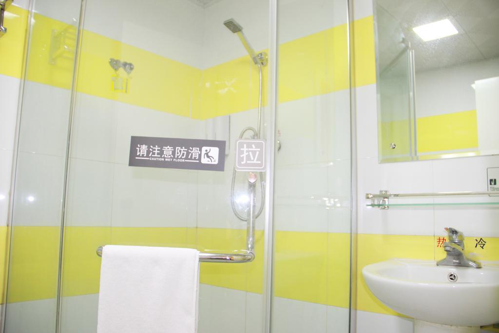 7天连锁酒店成都五大花园店 客房 照片